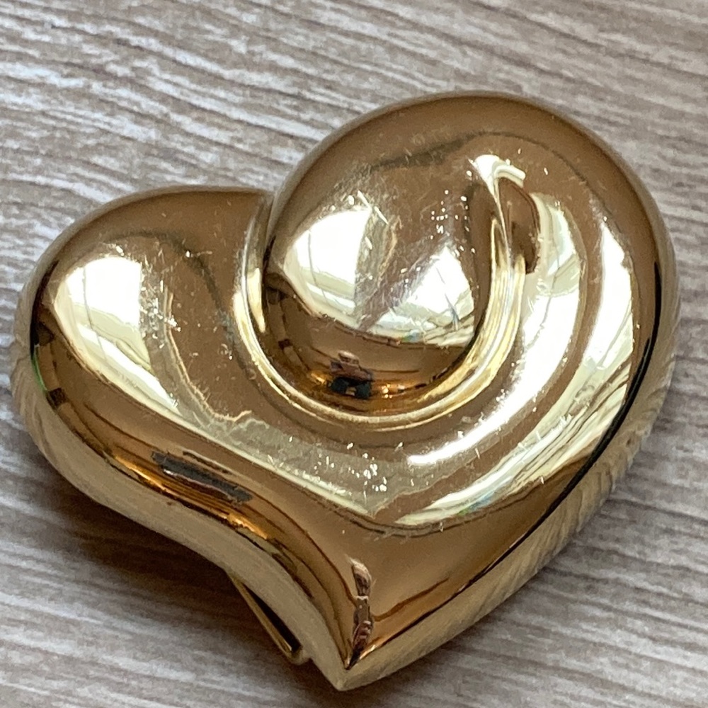 Puffy Heart belt buckle in gold color brass - Picture 8 of 14